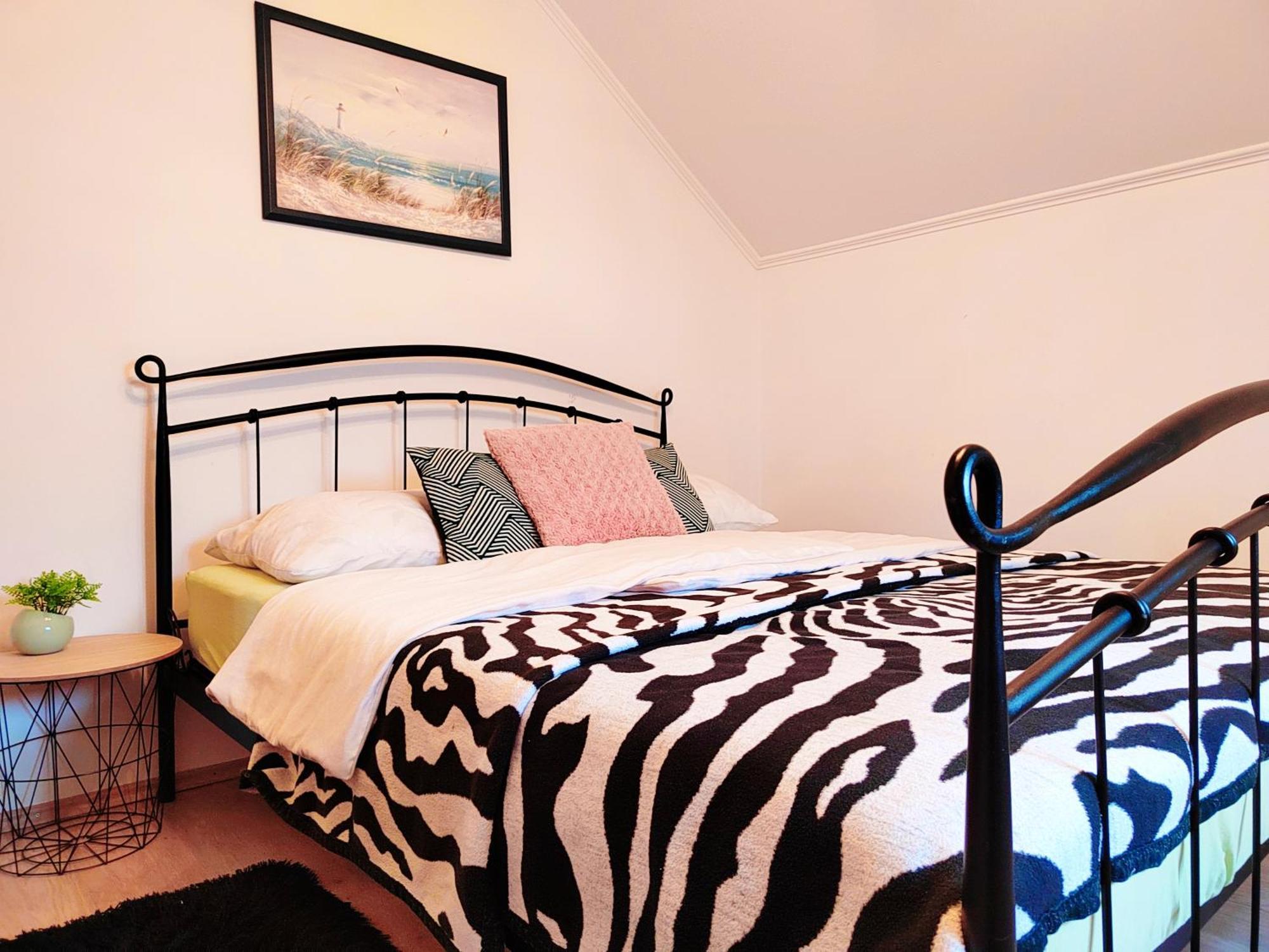 Zagreb, Apartman Jezz Екстер'єр фото
