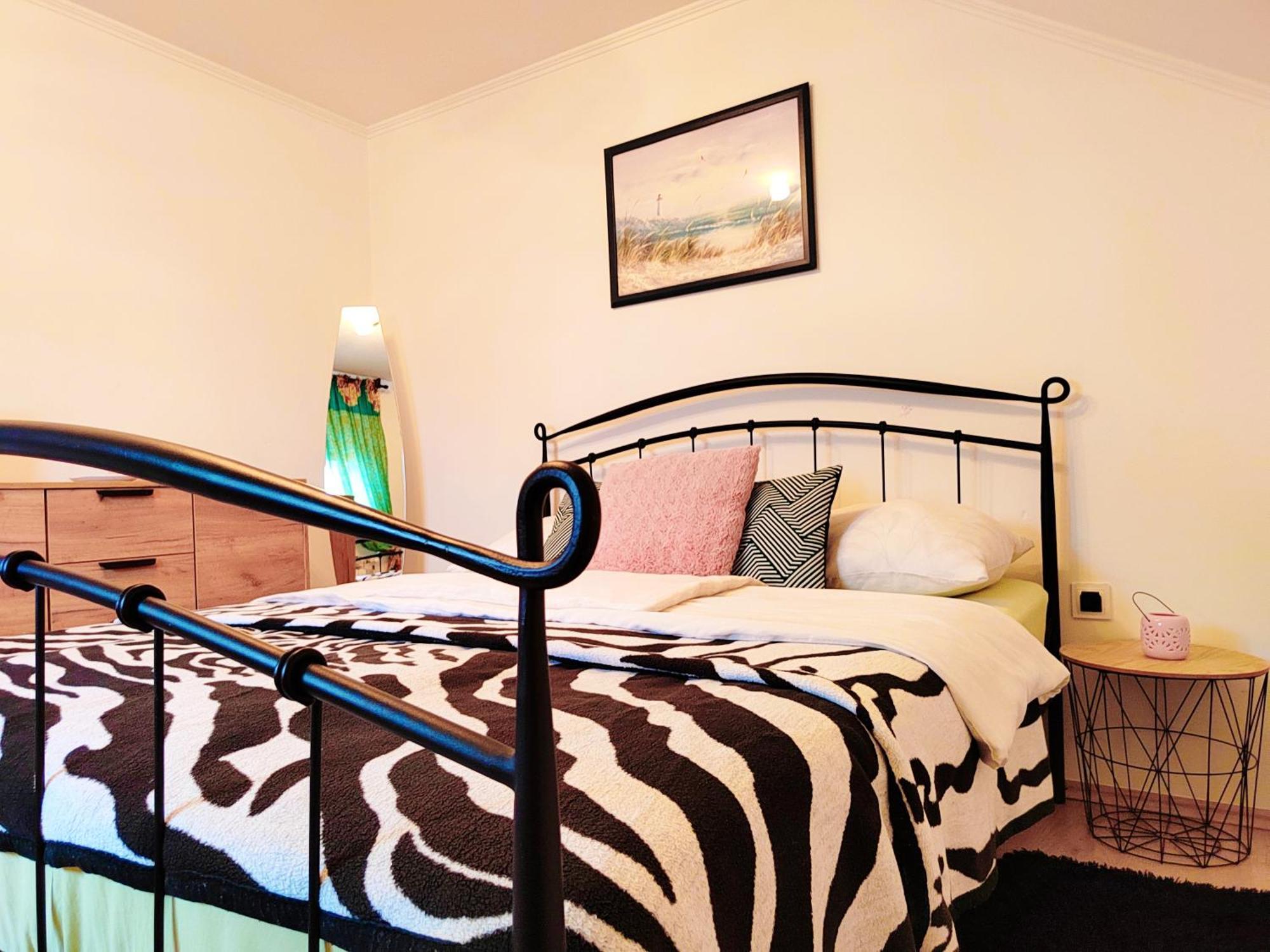 Zagreb, Apartman Jezz Екстер'єр фото